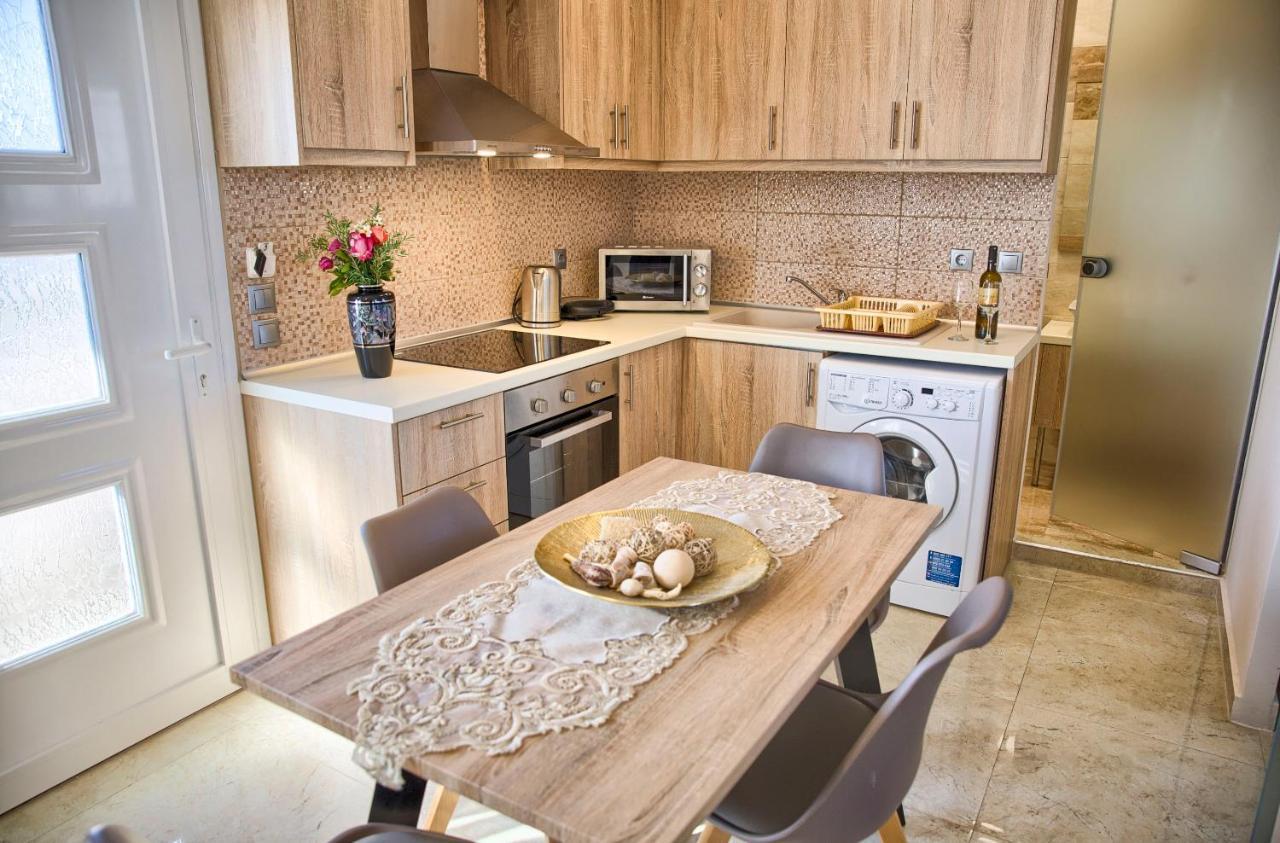Appartement Davinci's Charaki